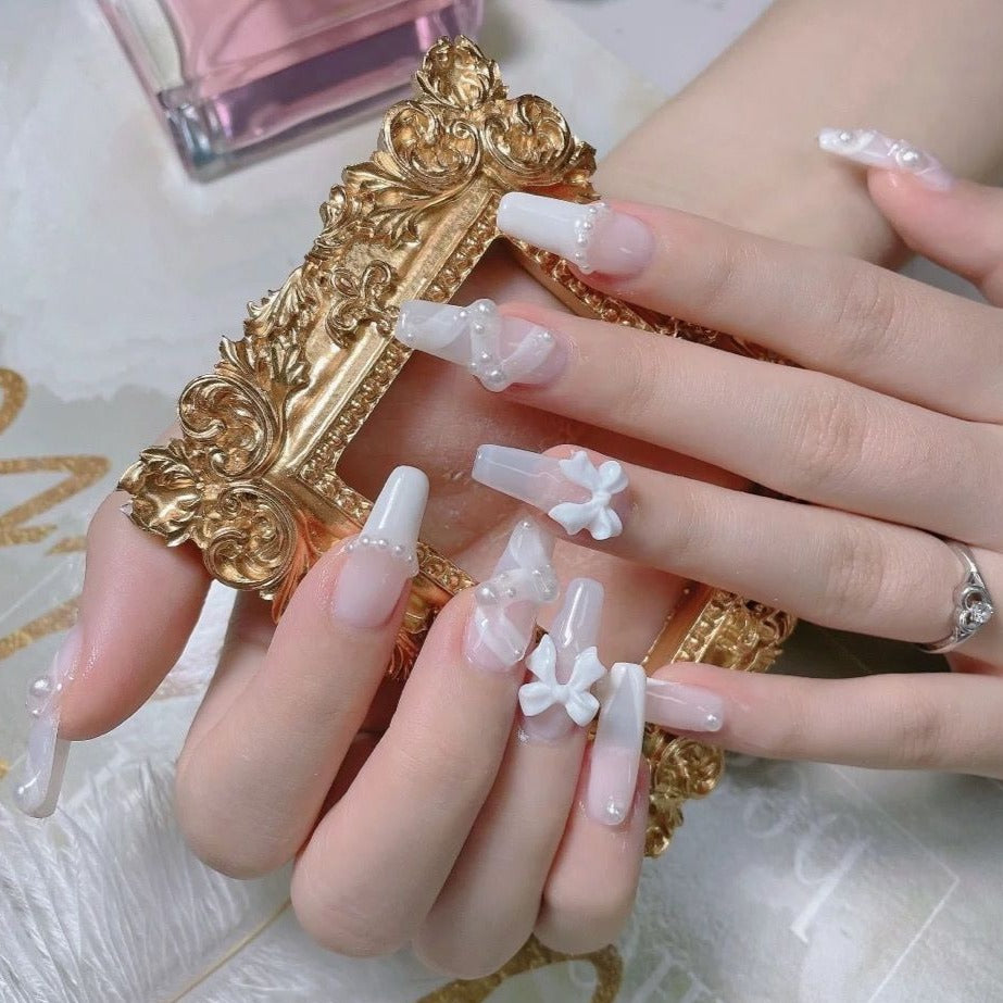 Designer: DuoDuo 3005.Handmade nails Press on Nails DIY Nail Art for woman girl French Long Coffin white wedding