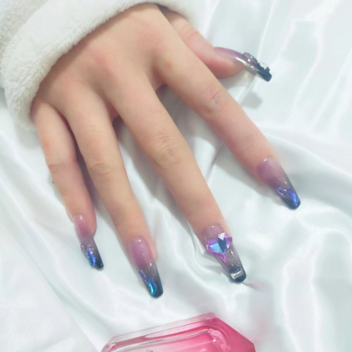 Designer: DuoDuo 3029.Handmade nails Press on Nails DIY Nail Art for woman girl French Cat Eyes Long Coffin purple