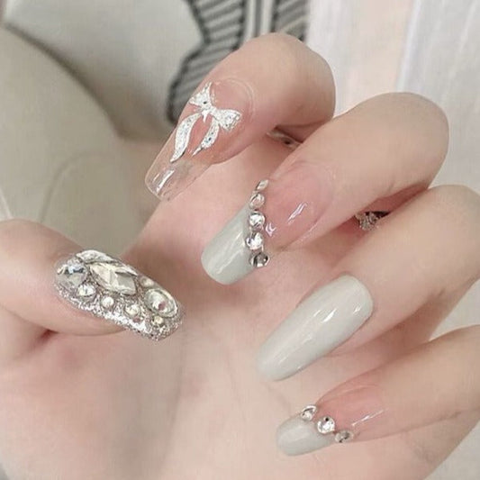 Designer: DuoDuo 2065.Handmade nails Press on Nails DIY Nail Art for woman girl Long Coffin white rhinestone