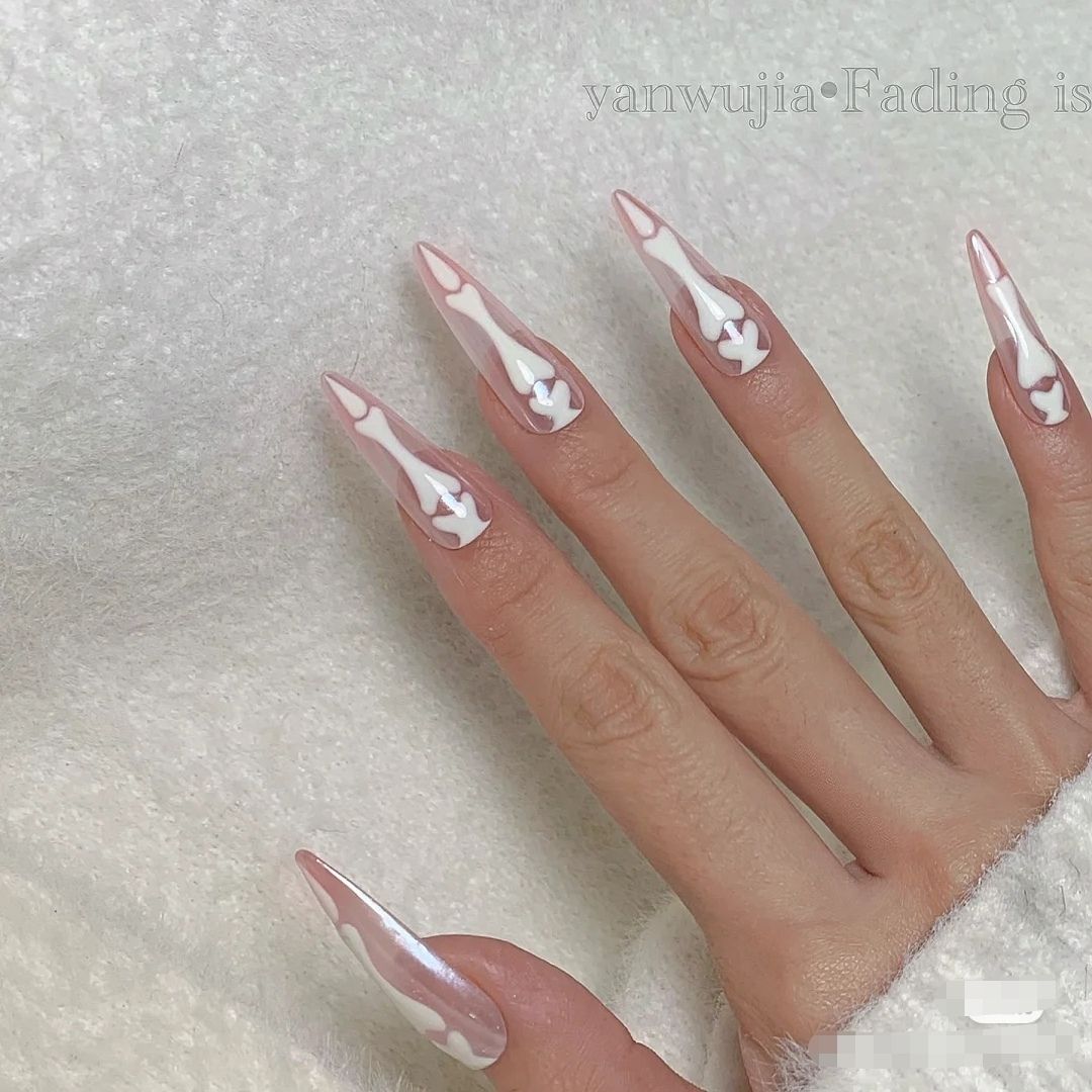 Designer: PinPin 1600.Handmade nails Press on Nails DIY Nail Art for woman girl Luminous Nail Art Almond  Long pink black