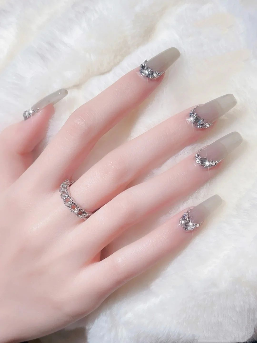 Designer: DuoDuo 3010.Handmade nails Press on Nails DIY Nail Art for woman girl Long Coffin gray