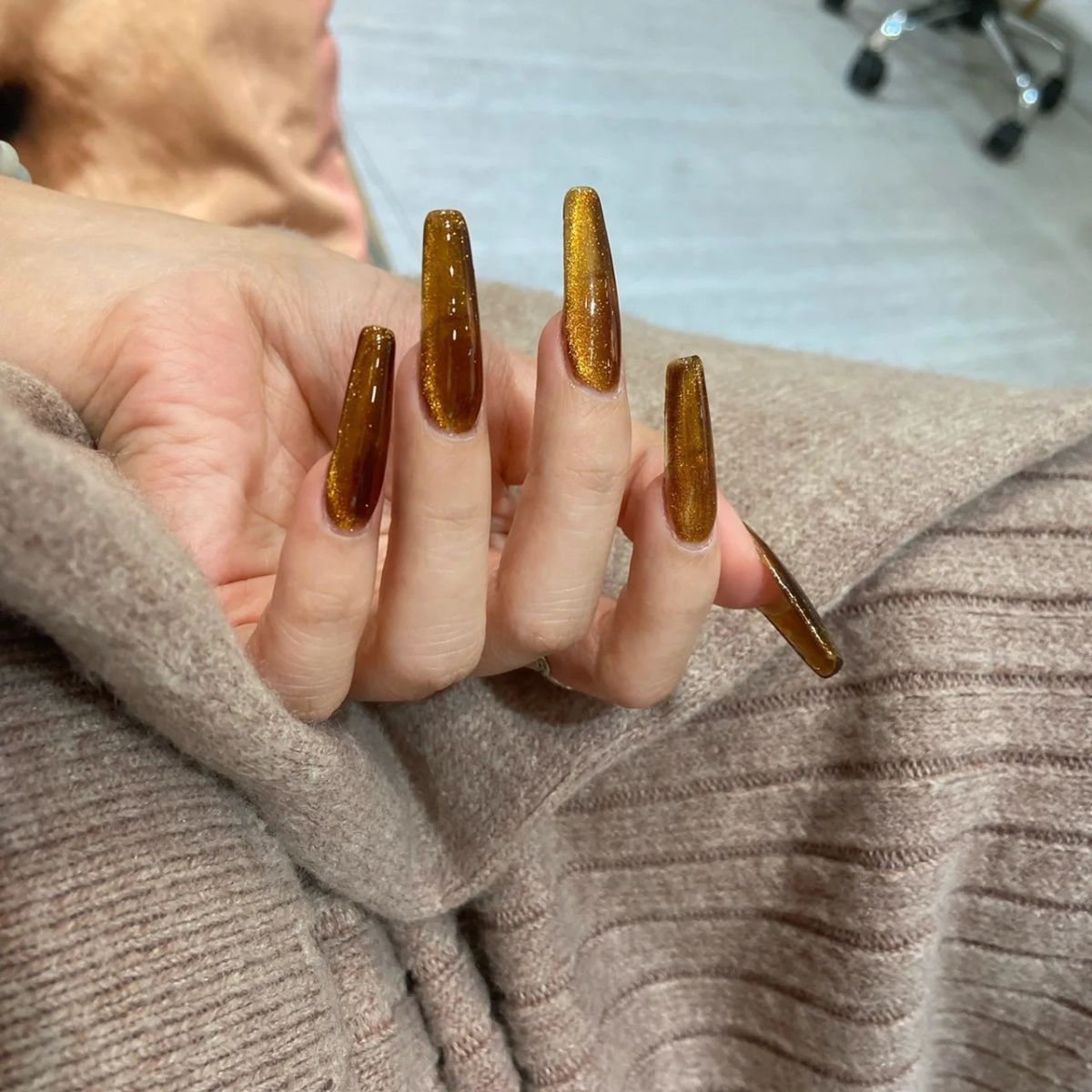 Designer: DuoDuo 5002.Handmade nails Press on Nails DIY Nail Art for woman girl Long Coffin gold Cat Eyes