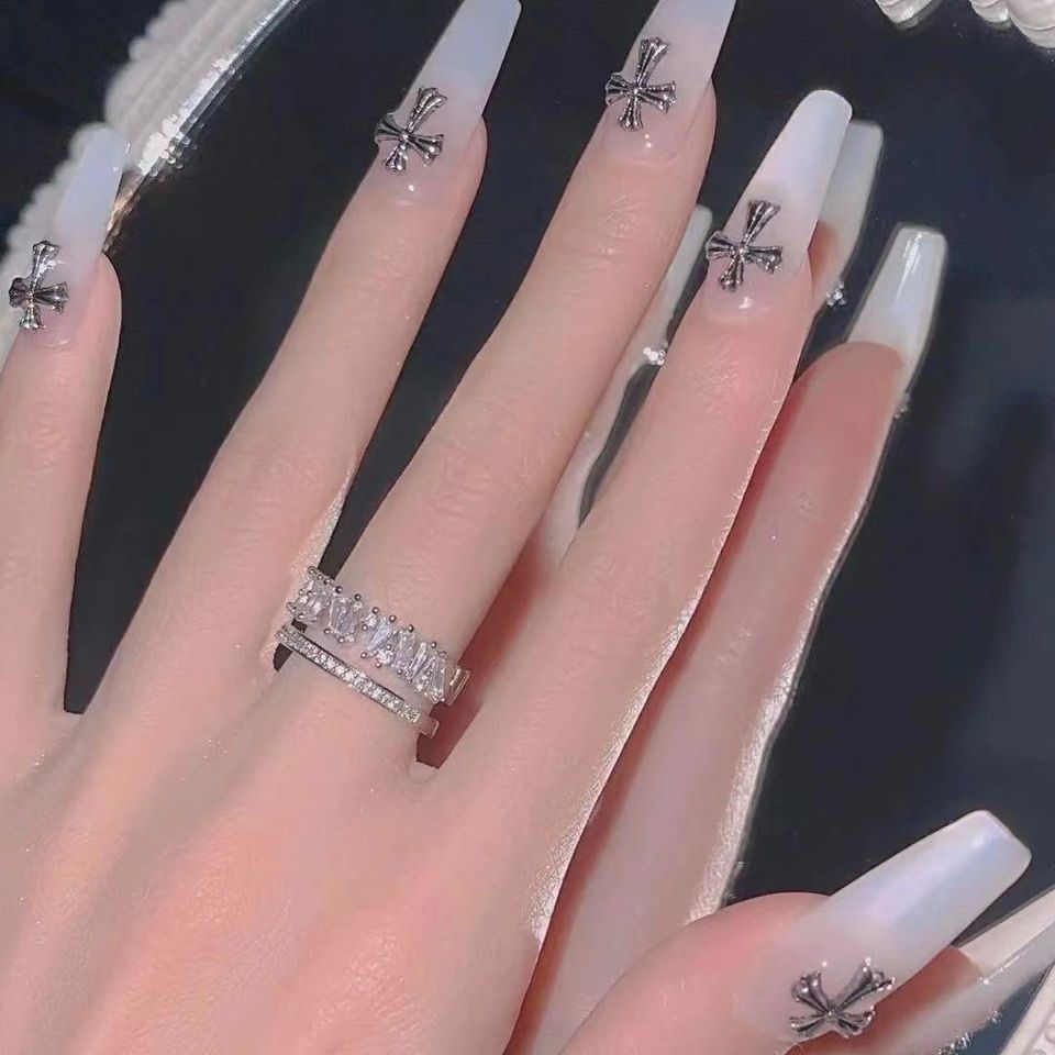 Designer: DuoDuo 2004.Handmade nails Press on Nails DIY Nail Art for woman girl Long Coffin white