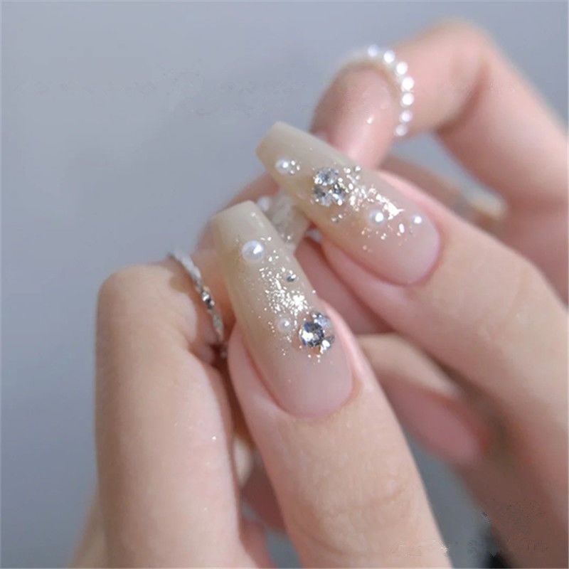 Designer: DuoDuo 3001.Handmade nails Press on Nails DIY Nail Art for woman girl French Long Coffin white