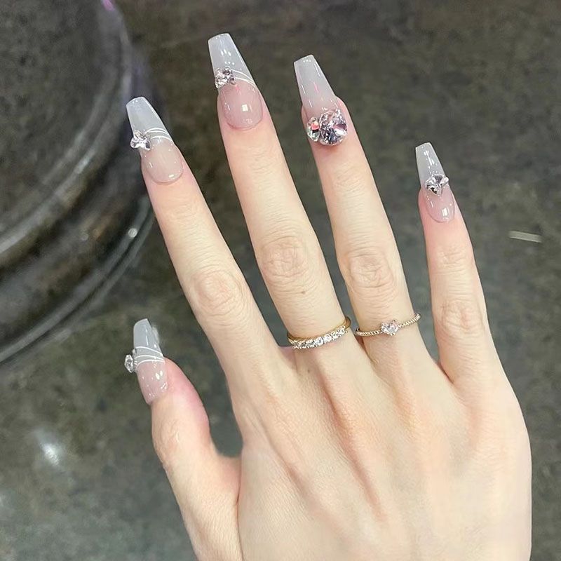 Designer: DuoDuo 1303.Handmade nails Press on Nails DIY Nail Art for woman girl Long Coffin white rhinestone