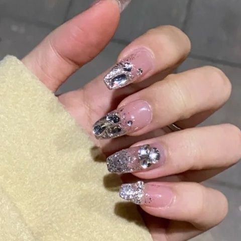 Designer: DuoDuo 3009.Handmade nails Press on Nails DIY Nail Art for woman girl French rhinestone Long Coffin pink