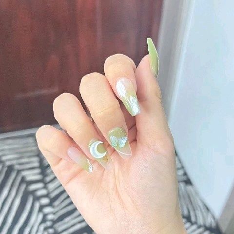 Designer: DuoDuo 3028.Handmade nails Press on Nails DIY Nail Art for woman girl French Long Coffin green