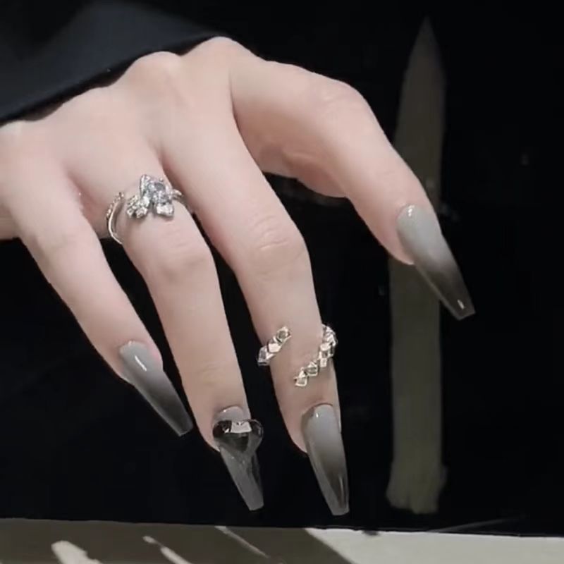 Designer: DuoDuo 5004.Handmade nails Press on Nails DIY Nail Art for woman girl Long Coffin black gray