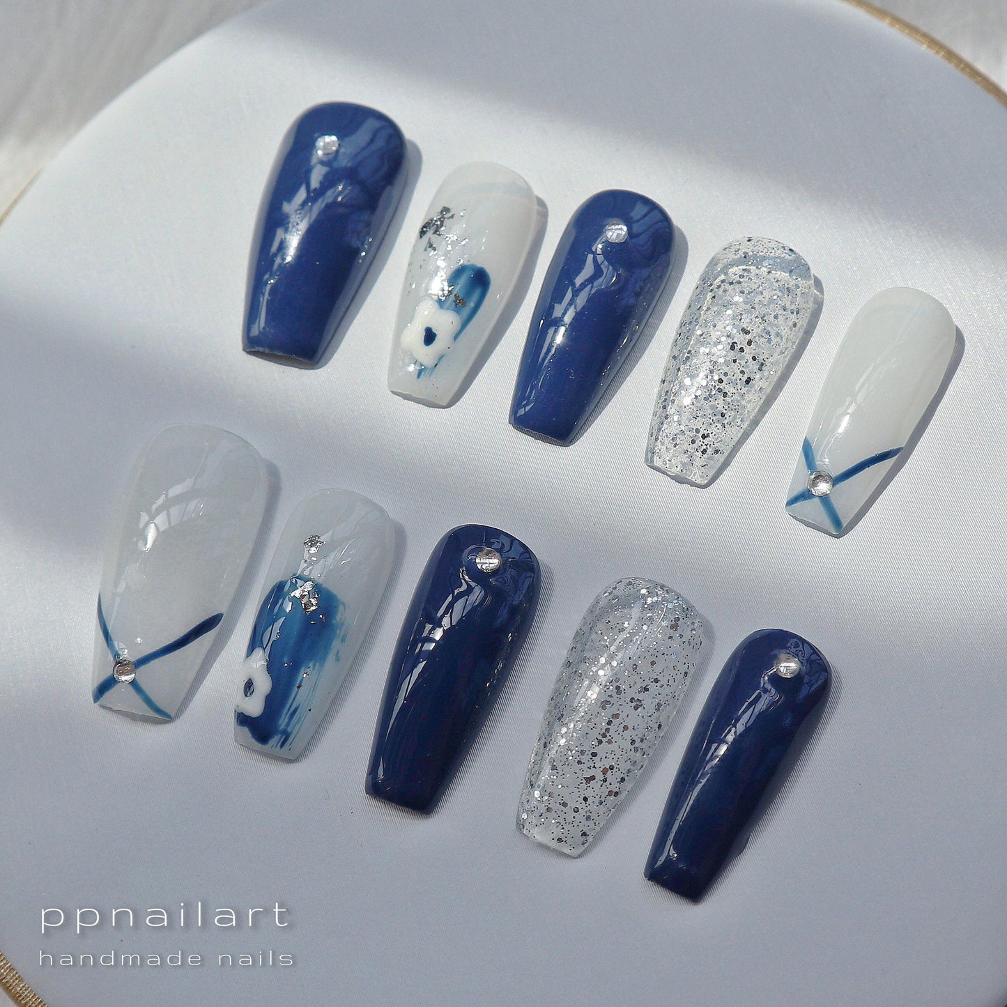 Designer: XinXin 44.Painting long T handmade nails Press on Nails DIY Nail