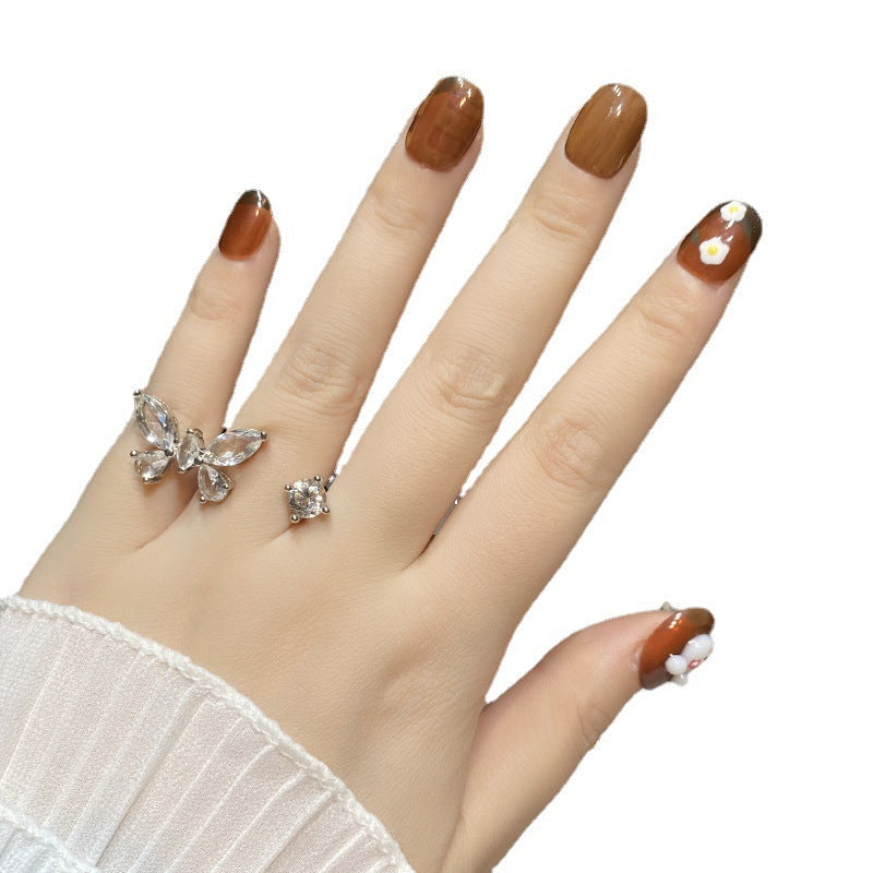 Designer: HuaHua.Handmade nails Press on Nails DIY Nail Art for woman girl Short Square brown Cartoon