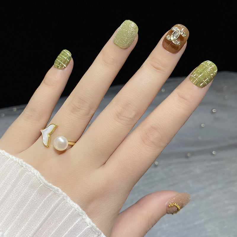 Designer: HuaHua.Handmade nails Press on Nails DIY Nail Art for woman girl Short Square green