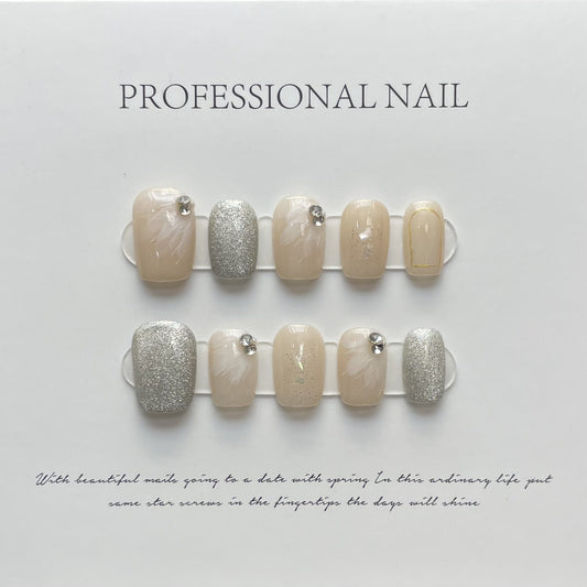 Designer: ManMan Handmade nails Press on Nails DIY Nail Art for woman girl Short Square pink