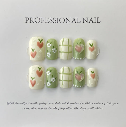 Designer: ManMan Handmade nails Press on Nails DIY Nail Art for woman girl Long Square green