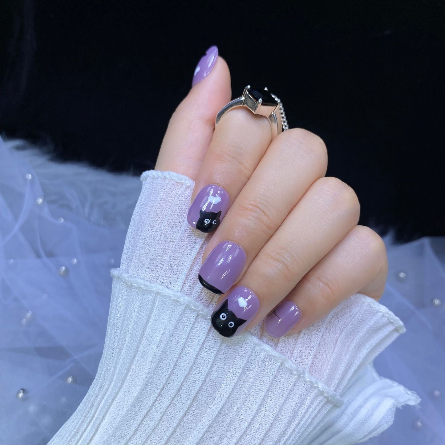 Designer: HuaHua.Handmade nails Press on Nails DIY Nail Art for woman girl Short Square purple