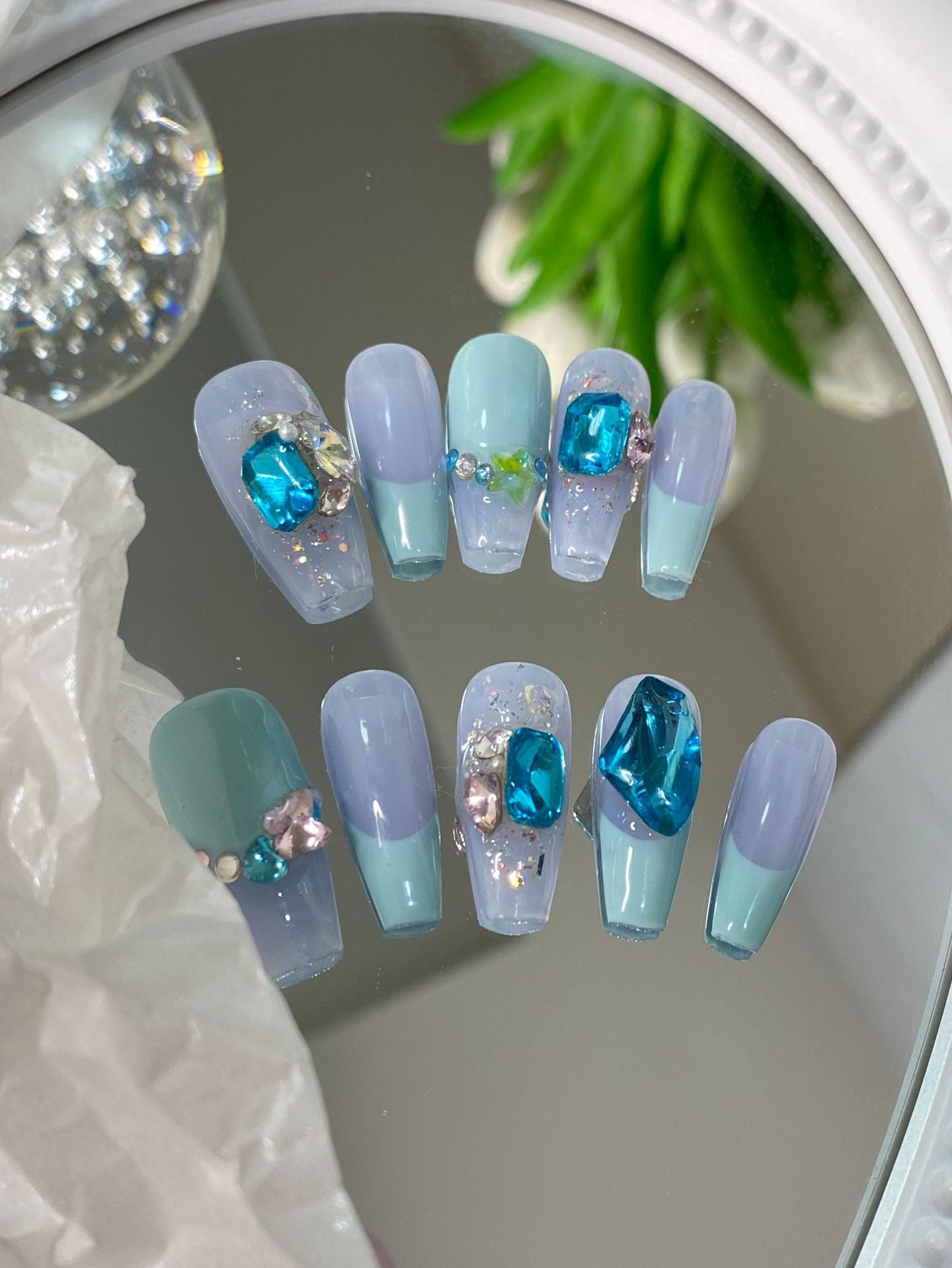 Designer: MaoMao.Handmade Nail Designs Press on Nails DIY  Nail Art for woman girl