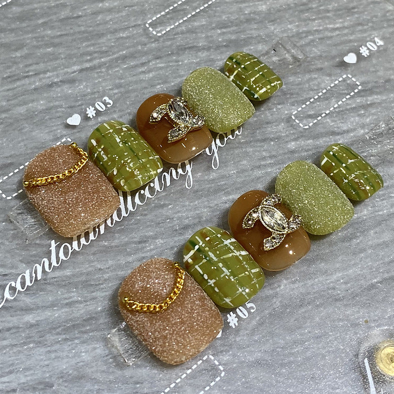 Designer: HuaHua.Handmade nails Press on Nails DIY Nail Art for woman girl Short Square green