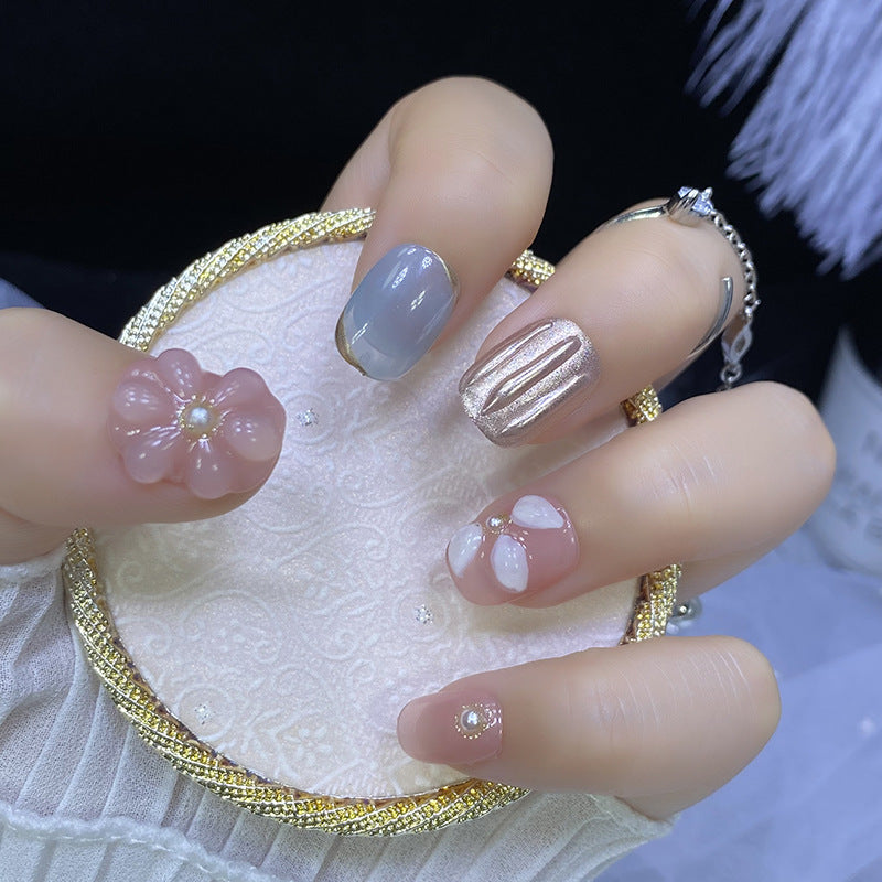 Designer: HuaHua.Handmade nails Press on Nails DIY Nail Art for woman girl Short Square pink