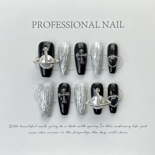 Designer: ManMan Handmade nails Press on Nails DIY Nail Art for woman girl Long Coffin black silver