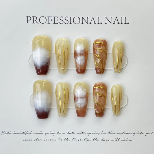 Designer: ManMan Handmade nails Press on Nails DIY Nail Art for woman girl Long Coffin gold