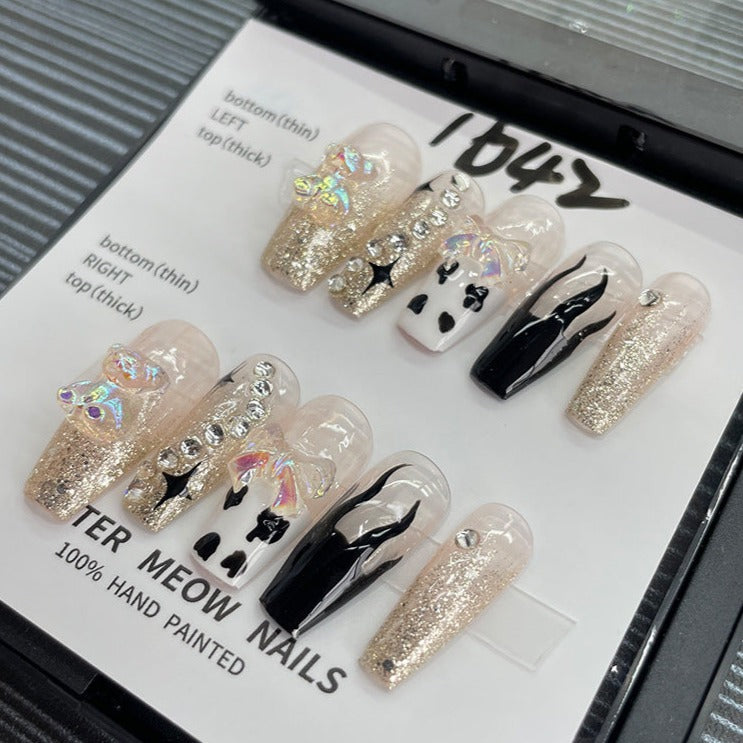 Designer: MeowMeow.Handmade Nail Designs Press on Nails DIY  Nail Art for woman girl Long Coffin gold