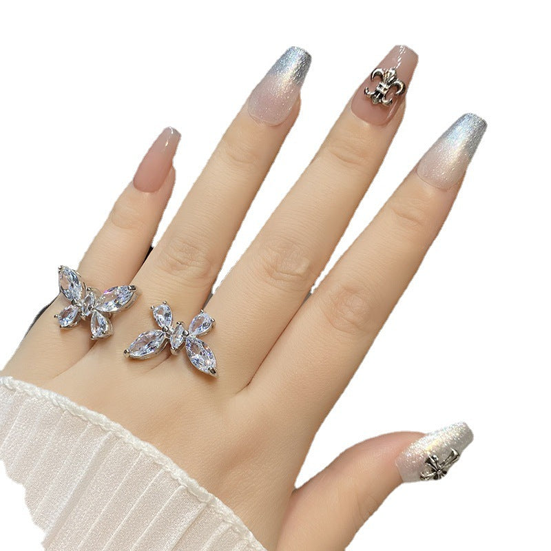 Designer: HuaHua.Handmade nails Press on Nails DIY Nail Art for woman girl Long Coffin pink silver