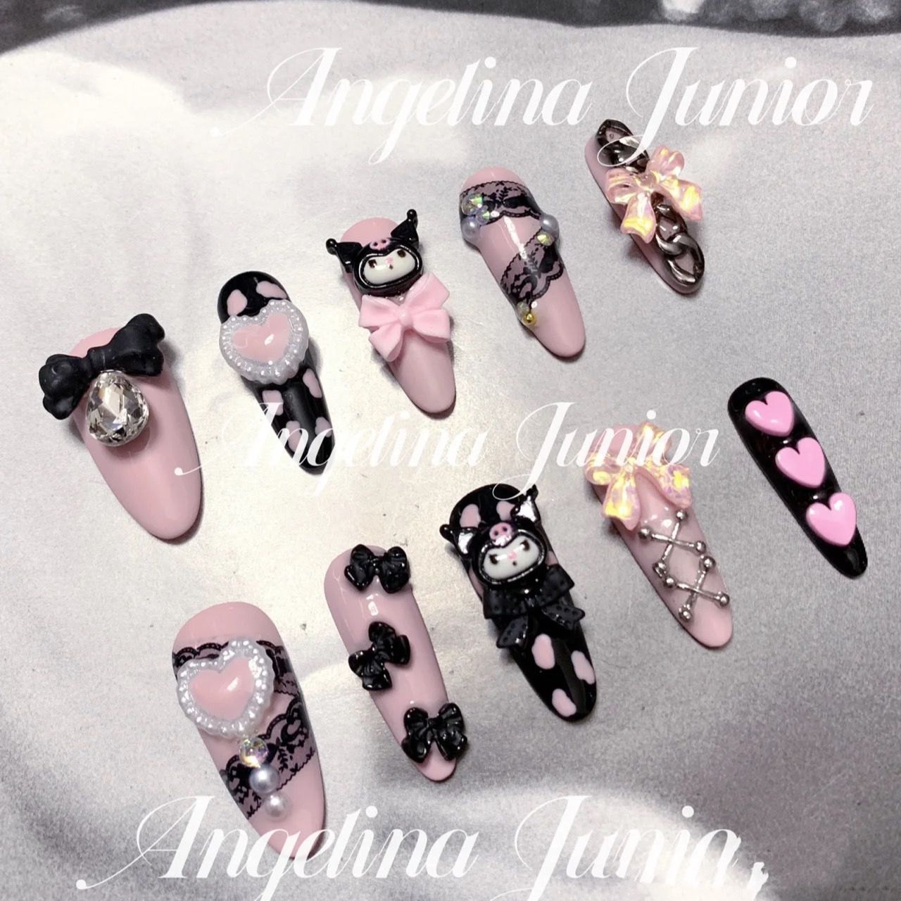 Designer: DuoDuo 1400.Handmade nails Press on Nails DIY Nail Art for woman girl Long Almond Cartoon pink