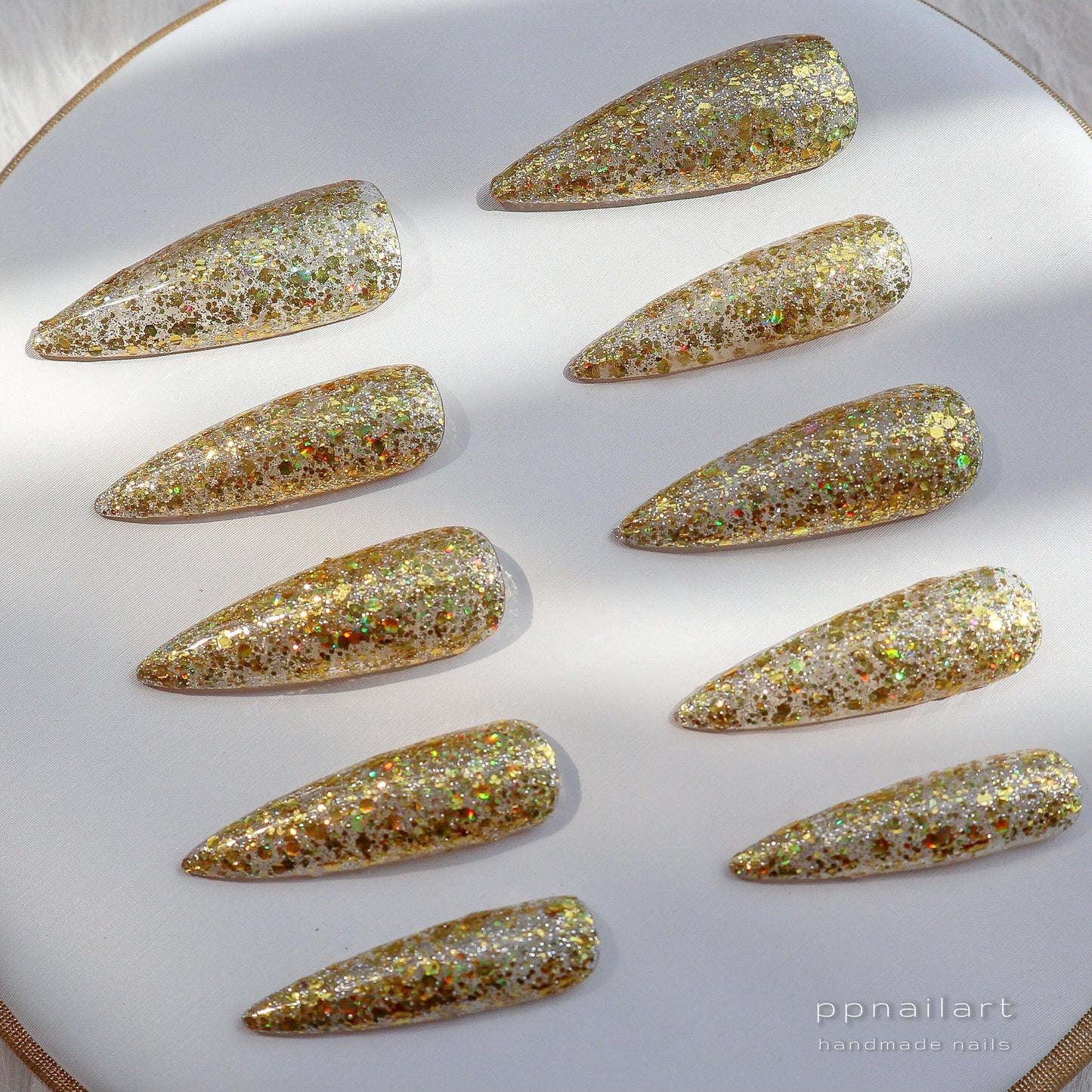 Designer: XinXin 77.Gold shining handmade nails Press on Nails DIY Nail