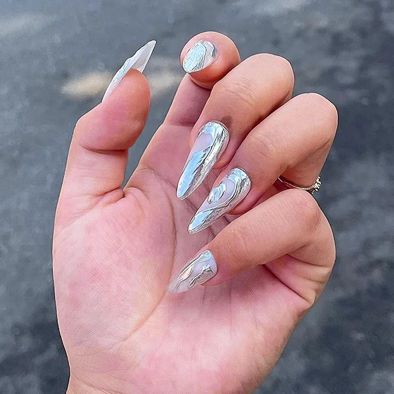 Designer: DuoDuo 1500.Handmade nails Press on Nails DIY Nail Art for woman girl Long Almond silver