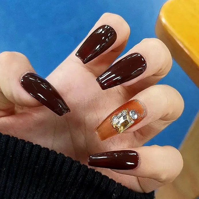 Designer: DuoDuo 1602.Handmade nails Press on Nails DIY Nail Art for woman girl Coffin Long red